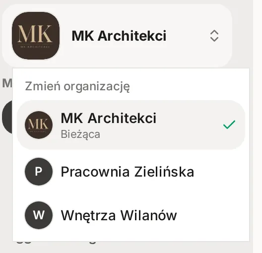 Przełącznik studia w menu bocznym: kliknięte logo MK Architekci i lista Zmień organizację z trzema studiami, bieżące oznaczone etykietą Bieżąca